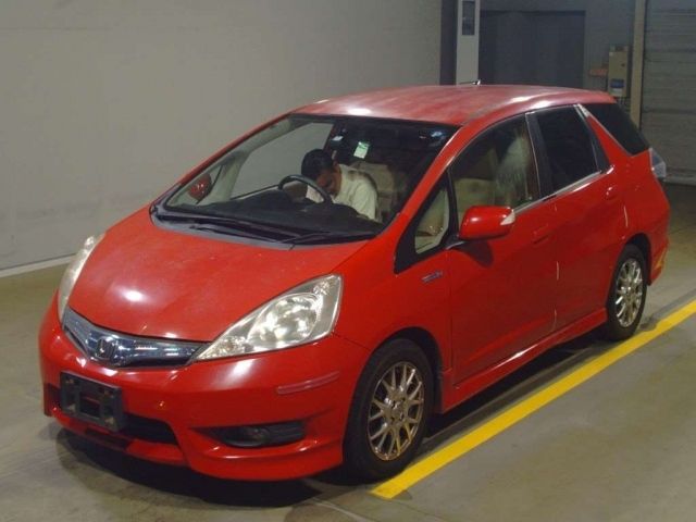 4284 Honda Fit shuttle GP2 2012 г. (TAA Yokohama)